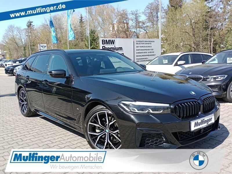 Saphirschwarz Gebraucht 2021 BMW 520 M Sport Kombi | 35.933 € (Teuer) - Bild 1/4