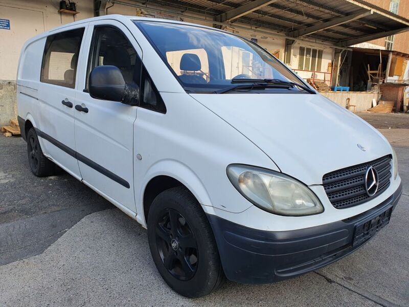 Gebraucht Mercedes Vito 88 PS (64 kW) 2006 Arktikweiß Van