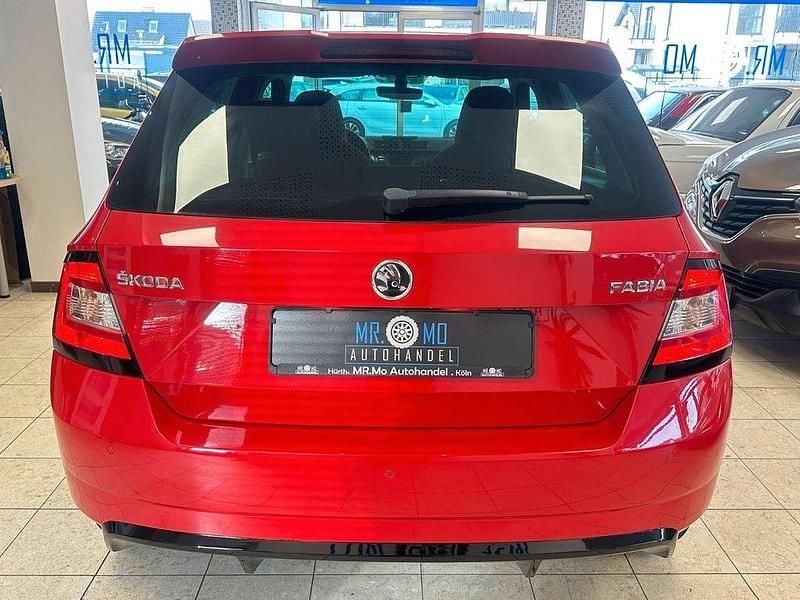 Gebraucht Skoda Fabia Monte Carlo 75 PS (55 kW) 2016 Rot Limousine