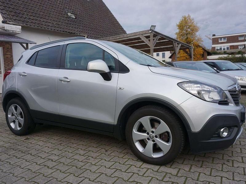 Gebraucht Opel Mokka Edition 140 PS (102 kW) 2016 Argon silber/ice silver (m2) SUV