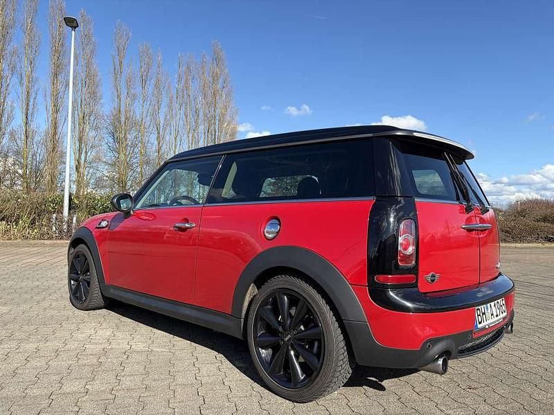 Gebraucht Mini Cooper S Clubman 184 PS (135 kW) 2013 Rot Kombi
