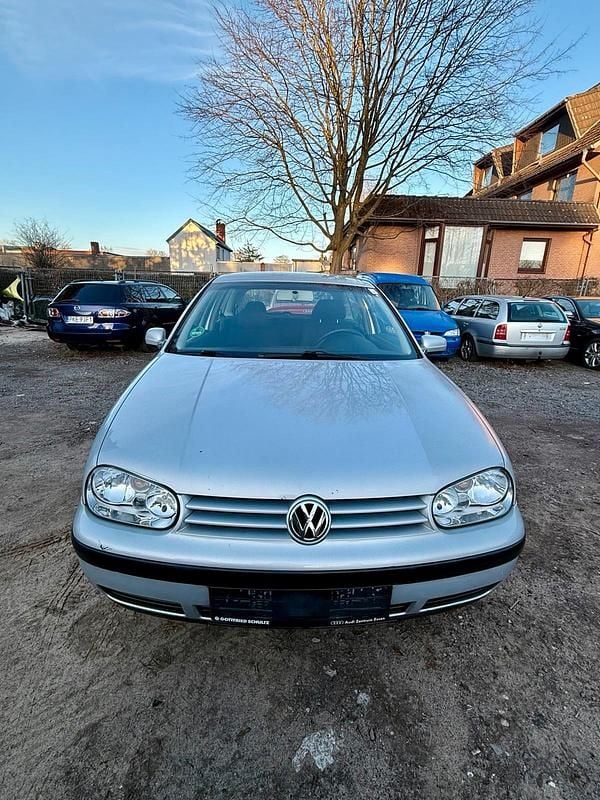 Gebraucht VW Golf IV 101 PS (74 kW) 2000 Silber Kleinwagen