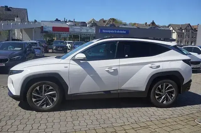 Gebraucht Hyundai Tucson Trend 179 PS (131 kW) 2022 Weiß SUV