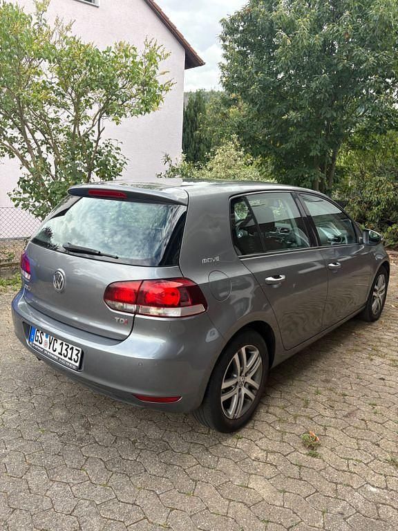 Gebraucht VW Golf VII Move 105 PS (77 kW) 2012 Grau Limousine