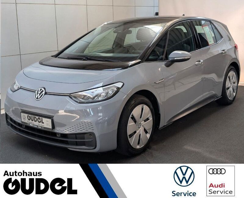Grau Gebraucht 2021 VW ID.3 Pro Kleinwagen | 21.840 € (Guter Preis) - Bild 1/4