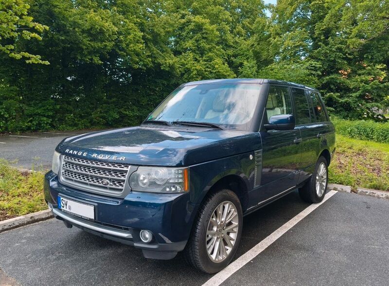 Blau Gebraucht 2010 Land Rover Range Rover Vogue SUV | 14.400 € (Teuer) - Bild 1/4