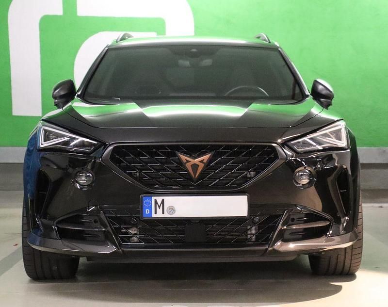 Schwarz Gebraucht 2023 Cupra Formentor VZ SUV | 41.450 € (Fairer Preis) - Bild 1/4