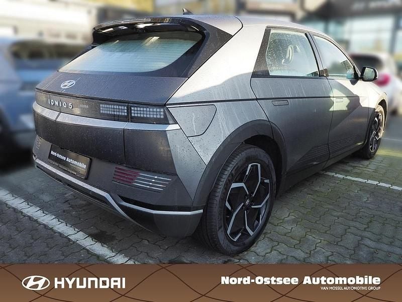 Gebraucht Hyundai Ioniq Dynamiq 125 kW (170 PS) 2023 Shooting star / mat Kleinwagen
