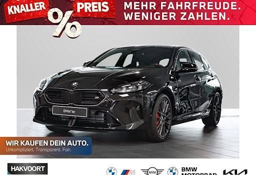 Neu BMW M135 300 PS (220 kW) 2026 Schwarz Kleinwagen