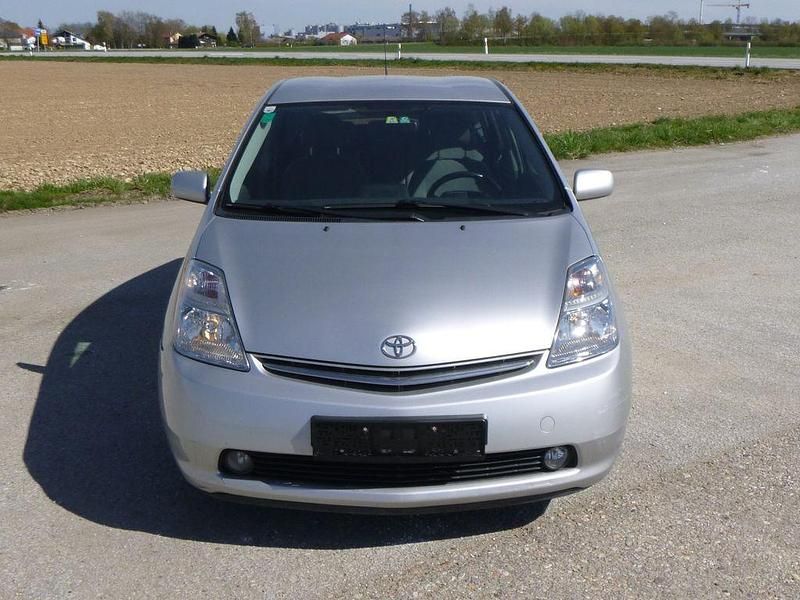 Occasion Toyota Prius 77 ch (56 kW) 2007 Argent Citadine