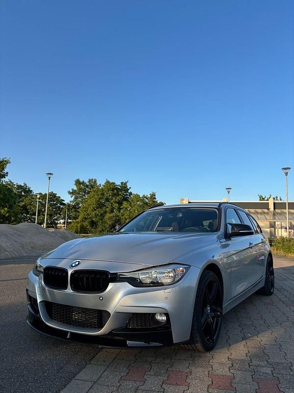 Silber Gebraucht 2016 BMW 318 M Performance Kombi | 9.700 € (Superpreis) - Bild 1/4
