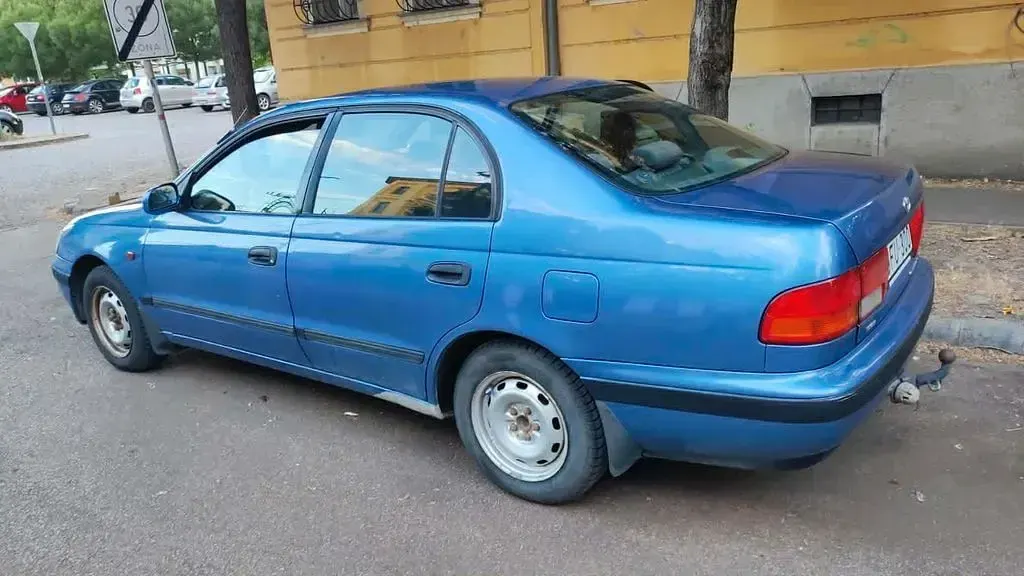 Gebraucht Toyota Carina 99 PS (72 kW) 1993 Limousine