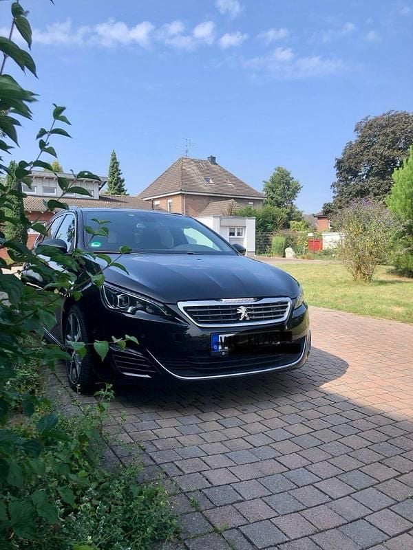 Schwarz Gebraucht 2015 Peugeot 308 GT Kombi | 9.999 € - Bild 1/4