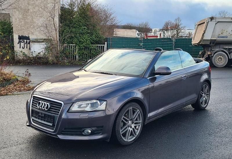 Grau Gebraucht 2009 Audi A3 Cabriolet Ambition Cabrio | 3.500 € (Superpreis) - Bild 1/4
