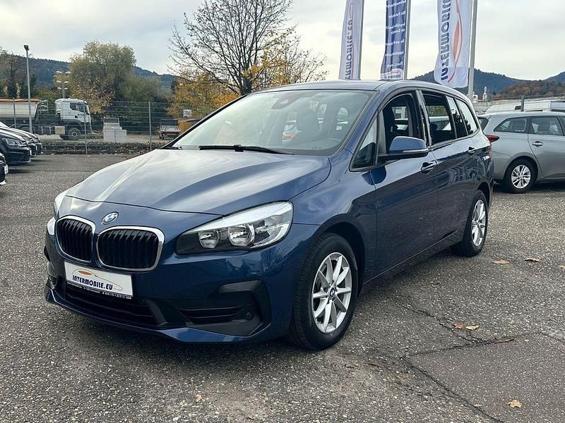 Phytonicblau metallic Gebraucht 2020 BMW 216 Gran Tourer Van / Kleinbus | 11.305 € (Fairer Preis) - Bild 1/4