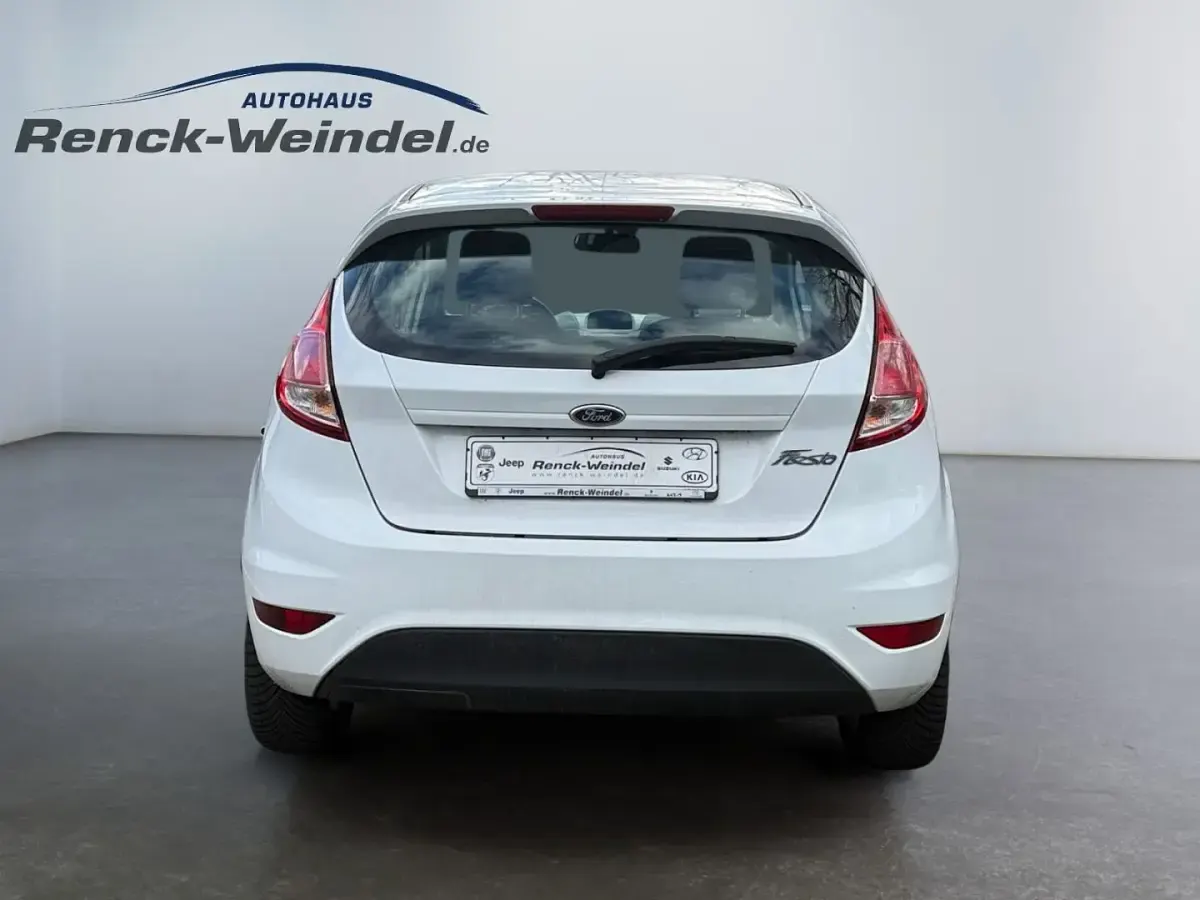 Gebraucht Ford Fiesta SYNC Edition 80 PS (58 kW) 2014 Weiss Kleinwagen