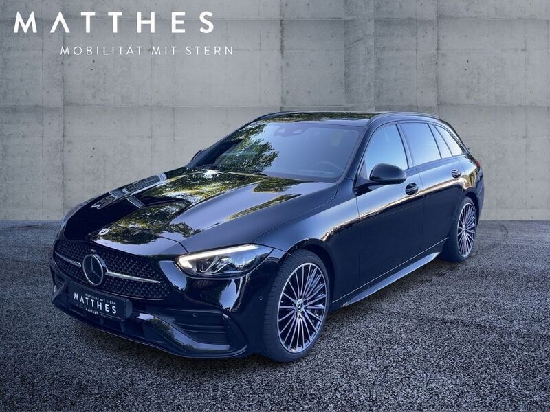 Ung schwarz unilack Gebraucht 2024 Mercedes C220 AMG Kombi | 41.489 € (Fairer Preis) - Bild 1/4