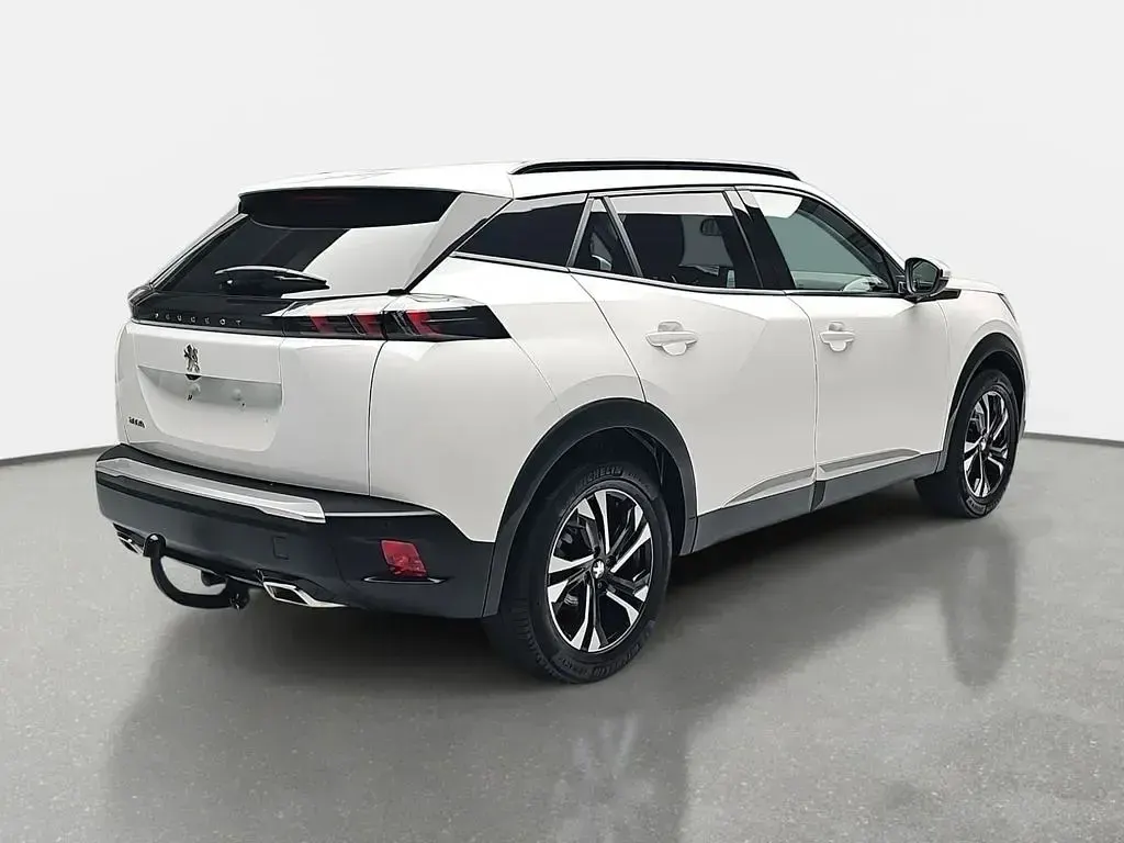 Gebraucht Peugeot 2008 Allure 131 PS (96 kW) 2021 Weiss banquise SUV