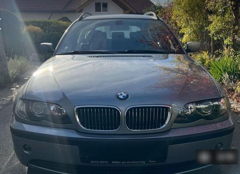 Gebraucht BMW 318 Lifestyle 143 PS (105 kW) 2003 Grau Kombi
