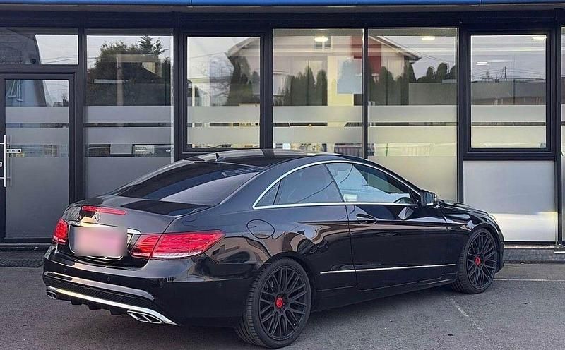 Second-hand Mercedes E400 333 CP (244 kW) 2014 Negru Coupe
