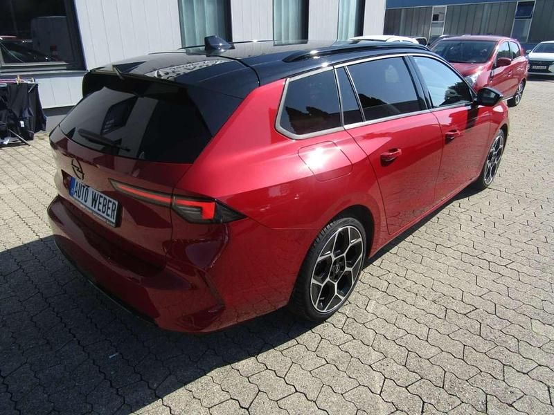 Gebraucht Opel Astra Ultimate 131 PS (96 kW) 2024 Peperoncino Kombi