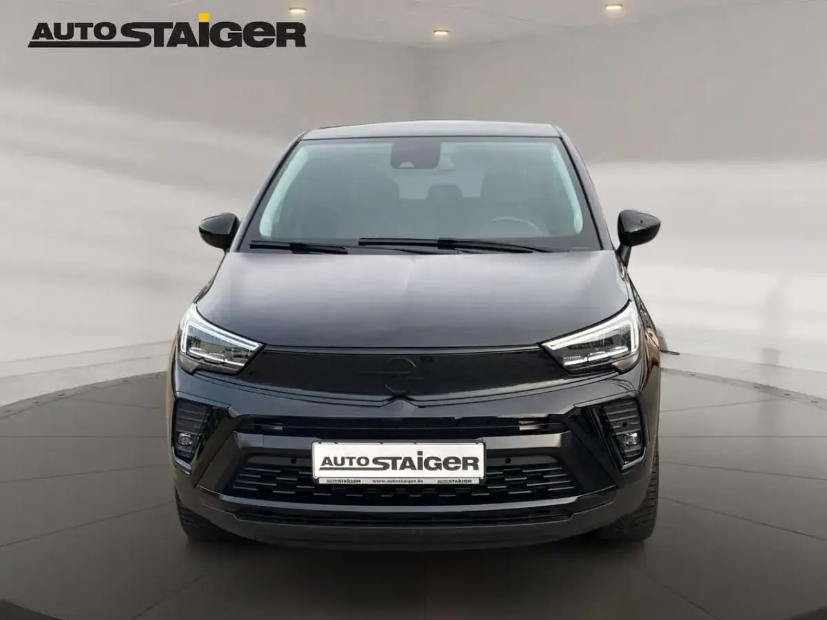 Gebraucht Opel Crossland GS Line 131 PS (96 kW) 2022 Diamant schwarz/karbon schwarz SUV