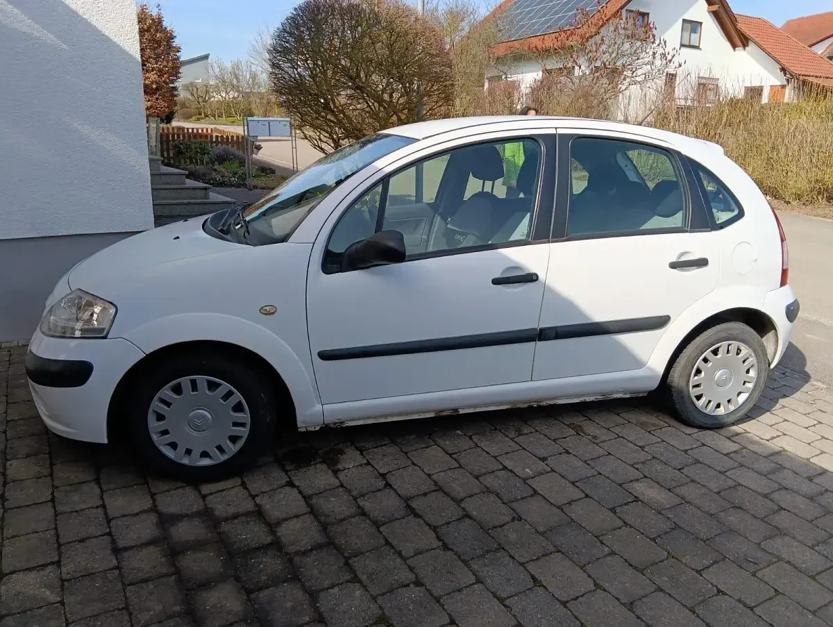 Usata Citroën C3 68 CV (50 kW) 2006 Bianco Utilitaria