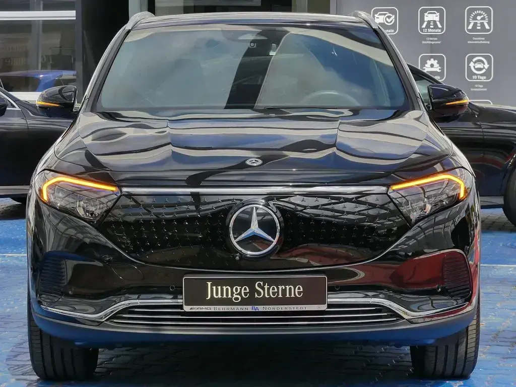Gebraucht Mercedes EQA250+ Progressive 139 kW (190 PS) 2025 Schwarz SUV