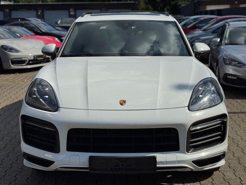 Gebraucht Porsche Cayenne GTS 460 PS (338 kW) 2022 SUV