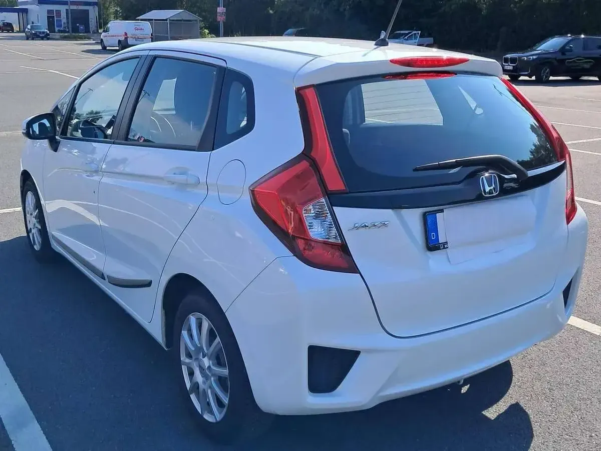 Gebraucht Honda Jazz 98 PS (72 kW) 2017 Weiß Kleinwagen