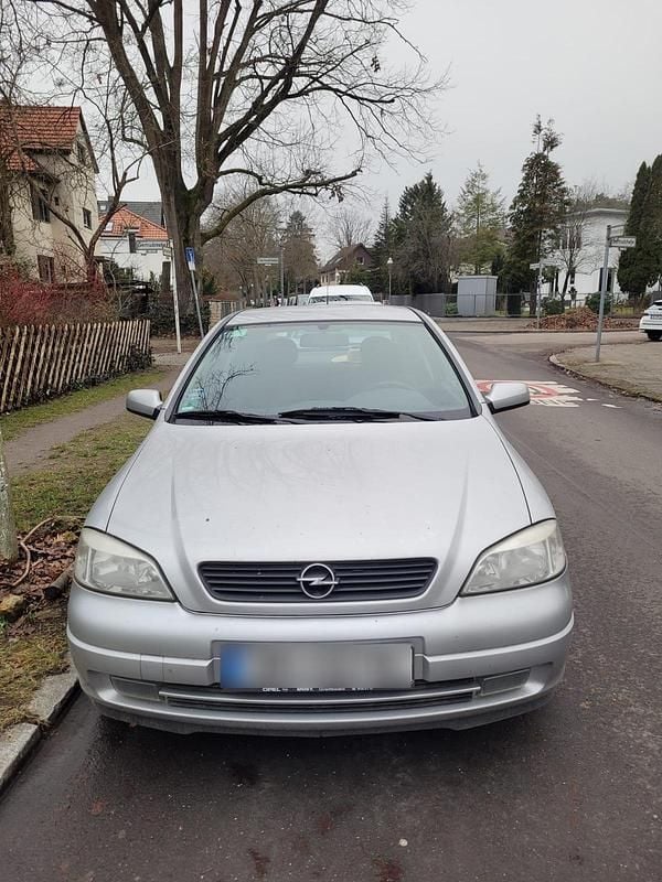 Gebraucht Opel Astra 75 PS (55 kW) 1998 Silber Coupé