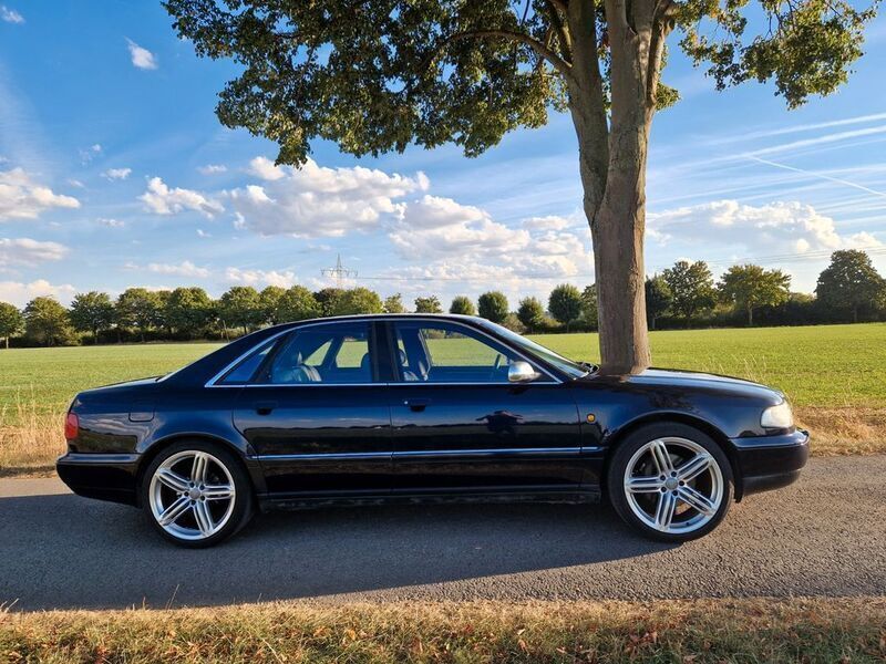 Gebraucht Audi S8 340 PS (250 kW) 1998 Blau Limousine