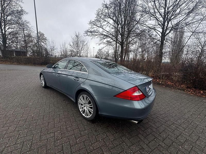 Gebraucht Mercedes CLS350 292 PS (214 kW) 2006 Grau Coupé