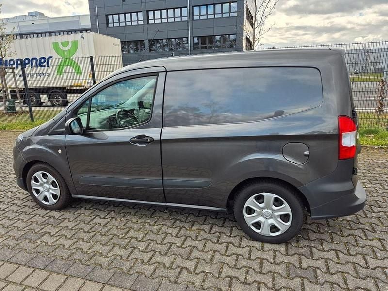 Używany Ford Transit 101 KM (74 kW) 2021 Szary Van