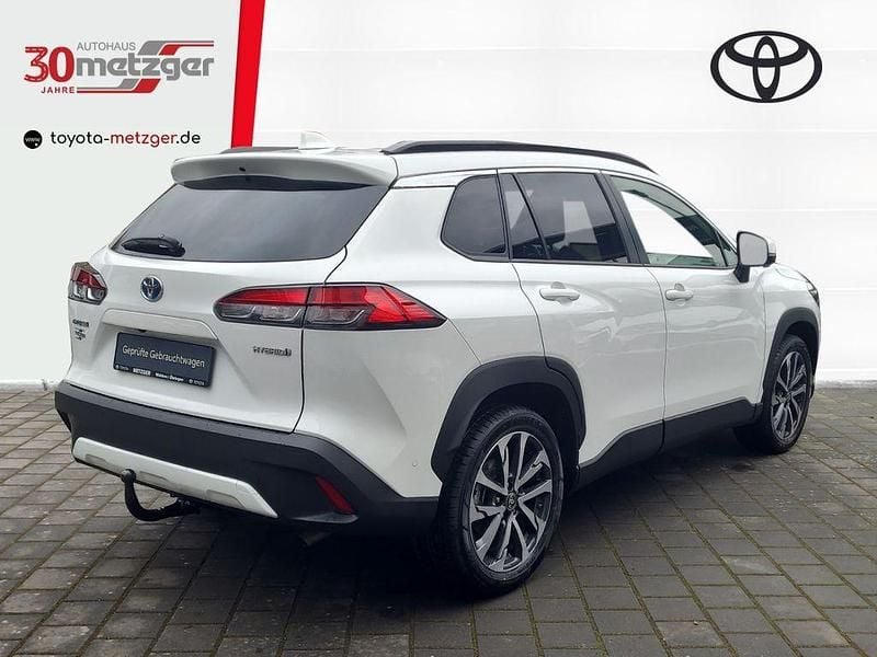 Gebraucht Toyota Corolla Cross Lounge 197 PS (144 kW) 2023 Weiss SUV