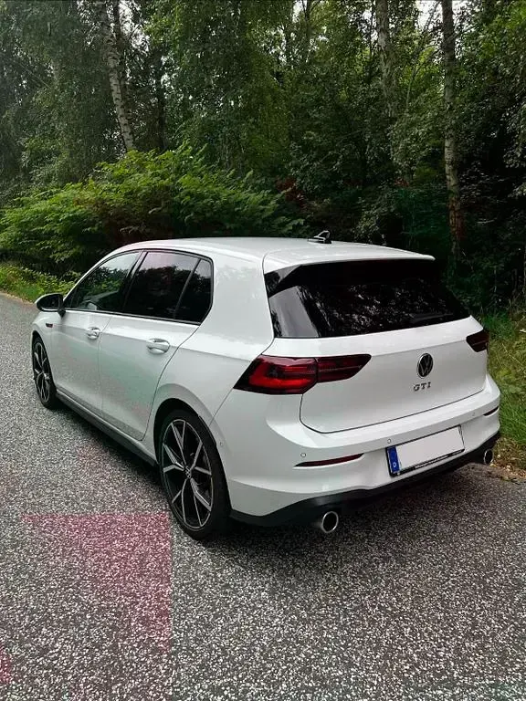 Gebraucht VW Golf VIII GTI 245 PS (180 kW) 2022 Weiß Limousine