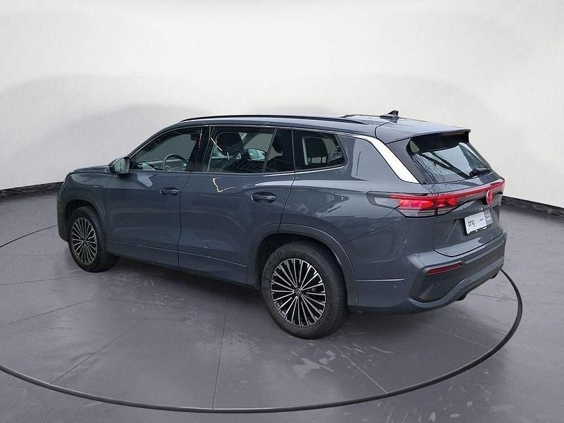 Gebraucht VW Tayron Life 150 PS (110 kW) 2025 Grau SUV