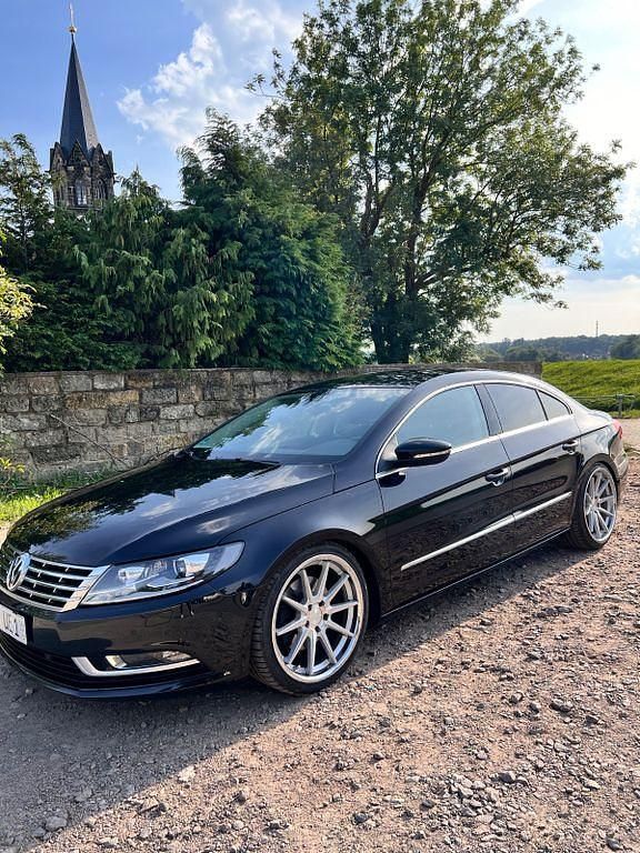 Second-hand VW CC 177 CP (130 kW) 2014 Negru Berlinǎ