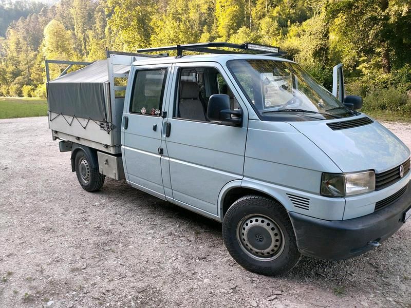 Gebraucht VW T4 88 PS (64 kW) 2001 Blau Van