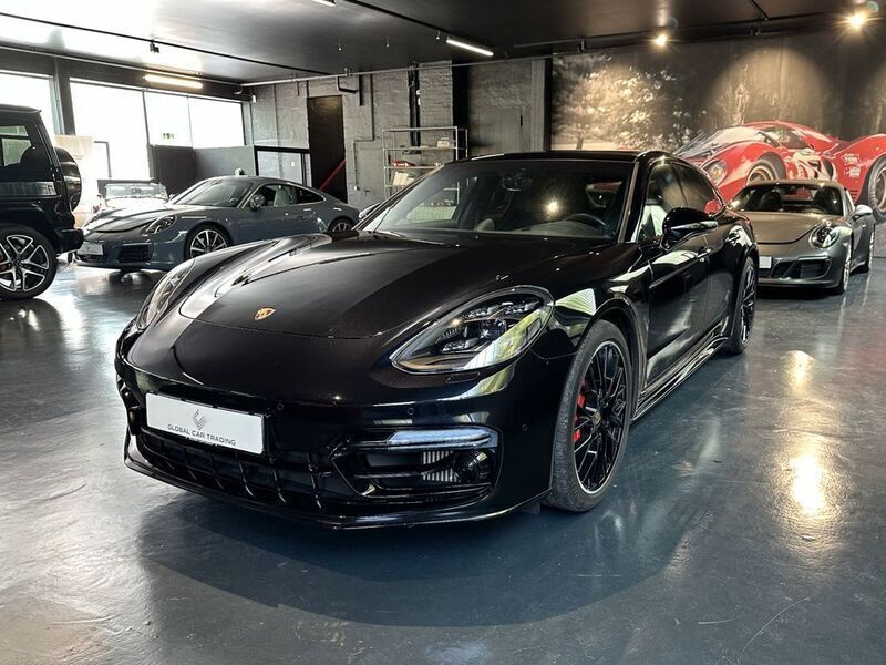 Tiefschwarzmetallic Gebraucht 2020 Porsche Panamera Sport Turismo Limousine | 90.000 € (Fairer Preis) - Bild 1/4