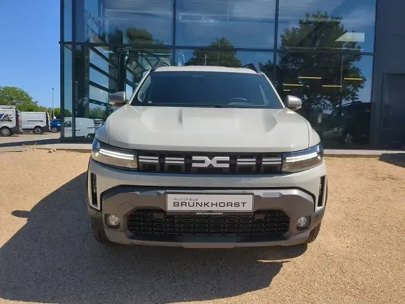 Neu Dacia Duster Journey 158 PS (116 kW) 2026 Beige SUV