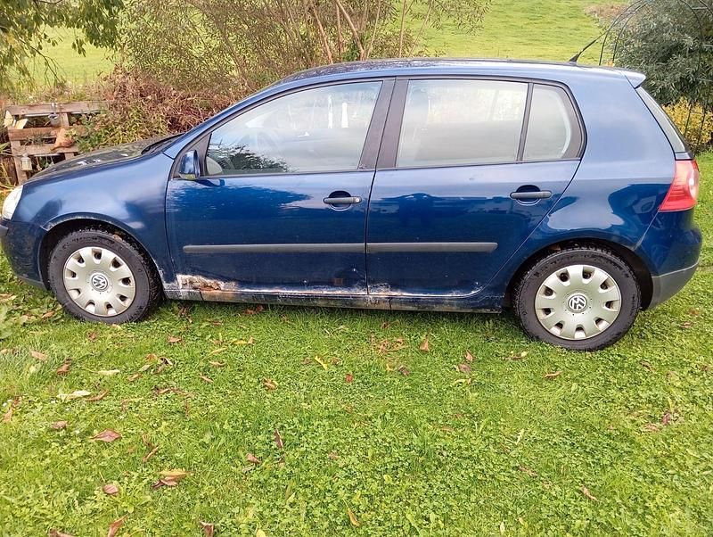 Gebraucht VW Golf IV 102 PS (75 kW) 2005 Blau Limousine