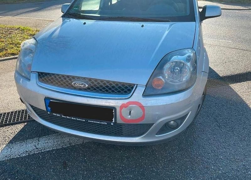 Gebraucht Ford Fiesta 101 PS (74 kW) 2006 Grau Kleinwagen