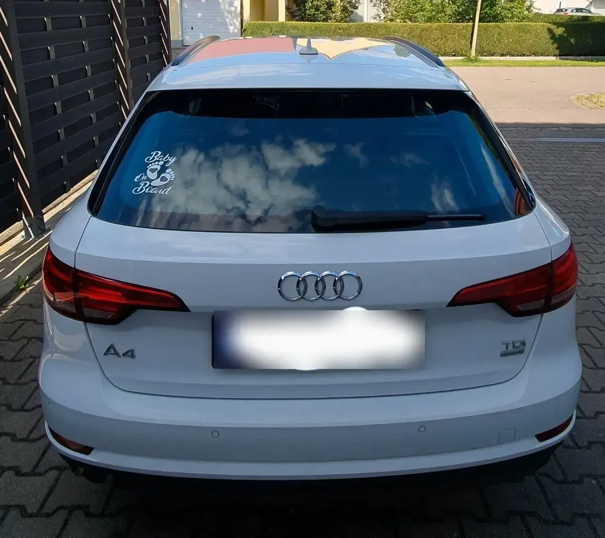Gebraucht Audi A4 Sport 190 PS (139 kW) 2016 Weiß Kombi