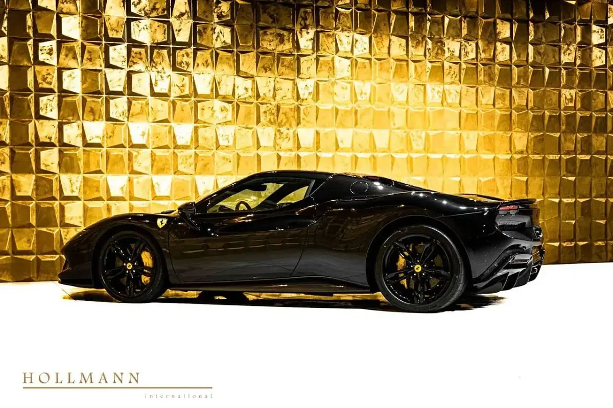 Neu Ferrari 296 850 PS (625 kW) 2026 Schwarz Coupé