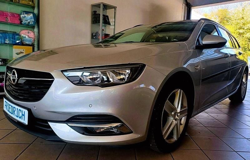 Gebraucht Opel Insignia Edition 170 PS (125 kW) 2019 Silber Kombi