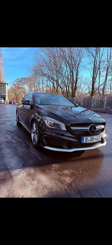 Gebraucht Mercedes CLA45 AMG AMG 381 PS (280 kW) 2015 Schwarz Limousine
