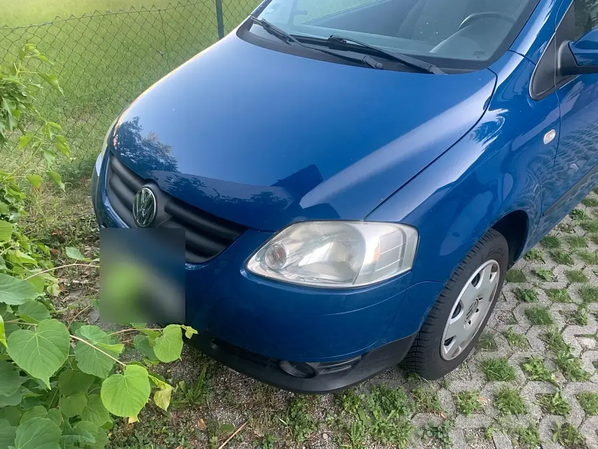 Gebraucht VW Fox 55 PS (40 kW) 2006 Blau Kleinwagen