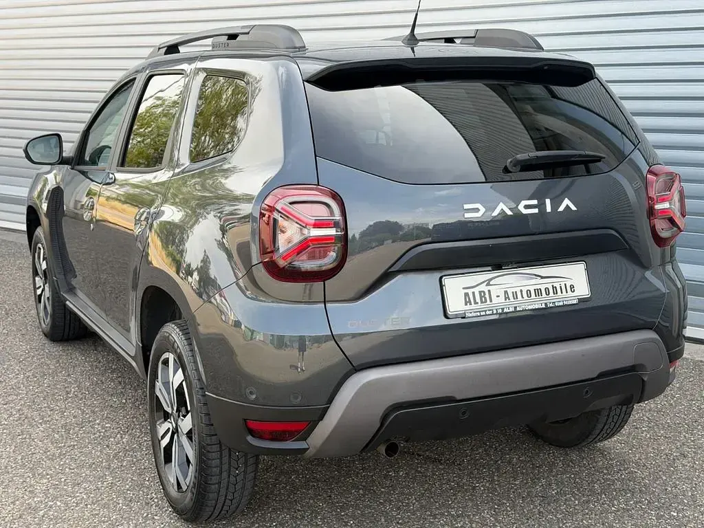 Gebraucht Dacia Duster Journey 131 PS (96 kW) 2023 Grau SUV