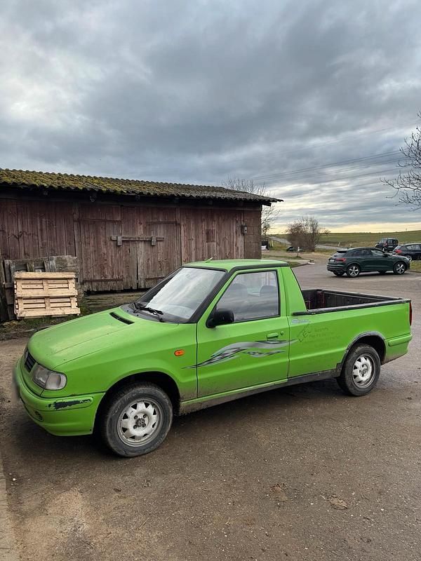 Gebraucht VW Caddy 75 PS (55 kW) 1998 Grün Van / Kleinbus
